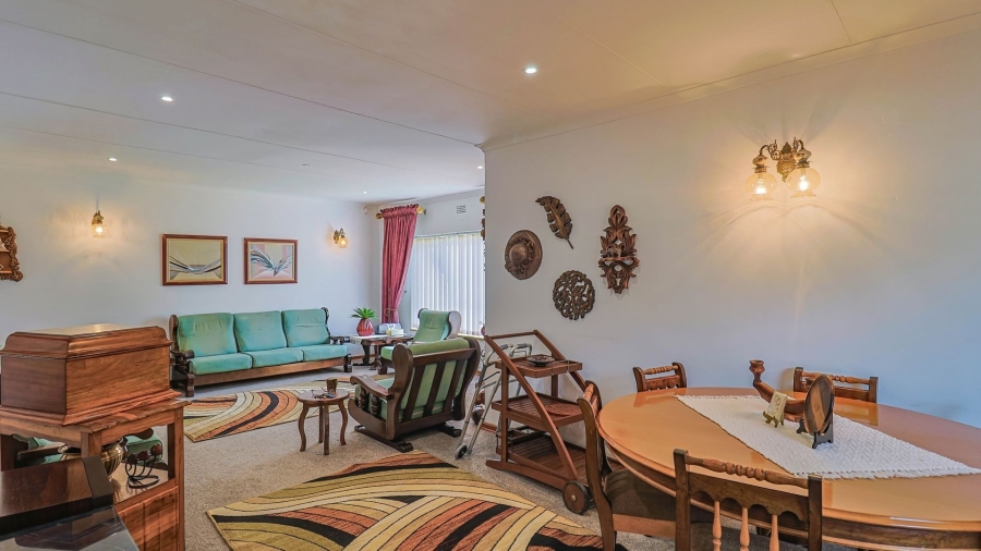 4 Bedroom Property for Sale in Protea Park North West